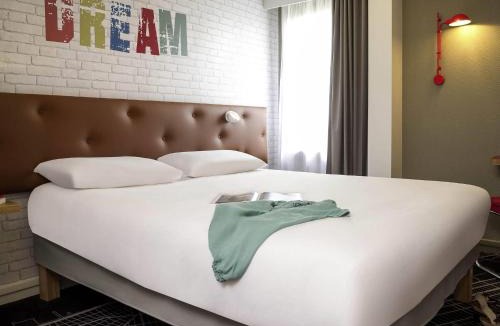Le Coudray Hotel | ibis Styles Chartres Métropole