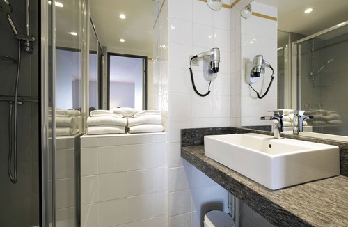 Barjouville Hotel | ibis Styles Chartres Sud Barjouville