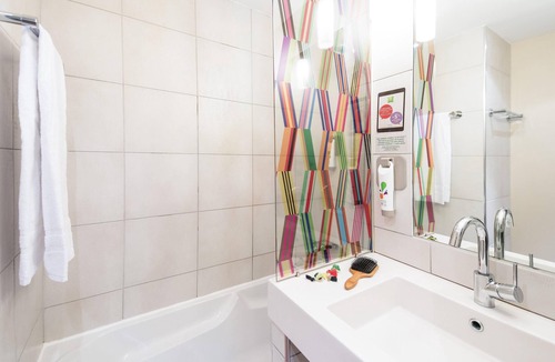 Cholet Hotel | ibis Styles Cholet