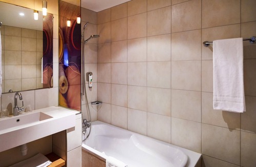 Cholet Hotel | ibis Styles Cholet