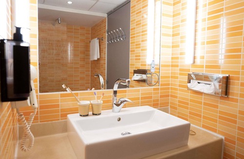 Chateaubernard Hotel | Ibis Styles Cognac