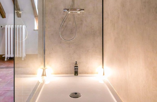 Longvic Hotel | Ibis Styles Domaine de Beauregard