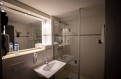 Douai Hotel | ibis Styles Douai Gare Gayant Expo