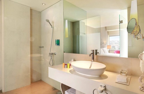 Gambir Hotel | ibis Styles Jakarta Gajah Mada Hotel