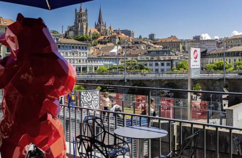 Lausanne Center Hotel | ibis Styles Lausanne Center MadHouse