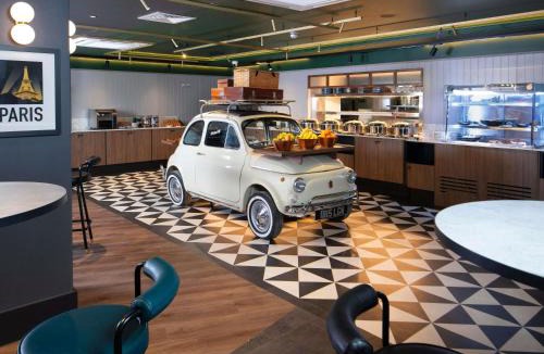 Crawley Hotel | ibis Styles London Gatwick Airport