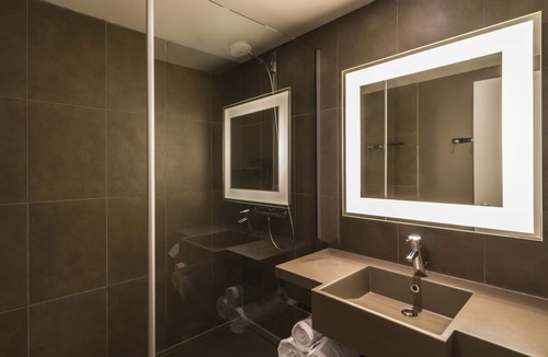 Bron Hotel | ibis Styles Lyon Bron Eurexpo