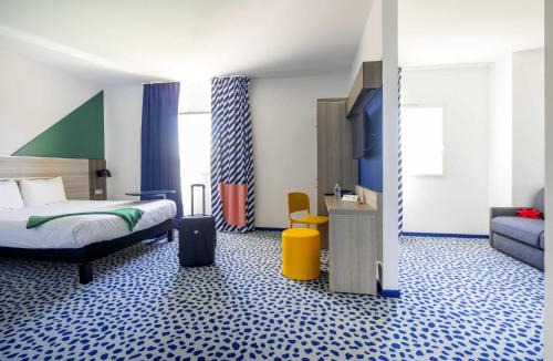 Plan de Campagne Hotel | ibis Styles Marseille Plan de Campagne