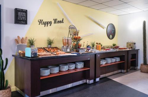Plan de Campagne Hotel | ibis Styles Marseille Plan de Campagne