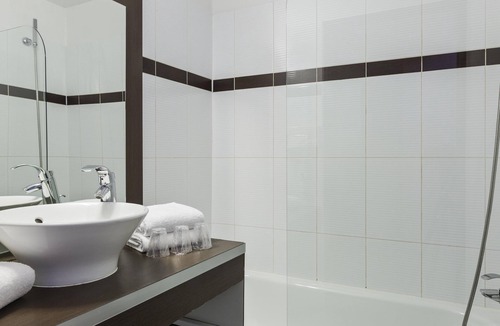 Quartier Massy-Opera I Hotel | ibis Styles Massy Opera Hotel