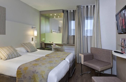 Rubelles Hotel | ibis Styles Melun Hotel