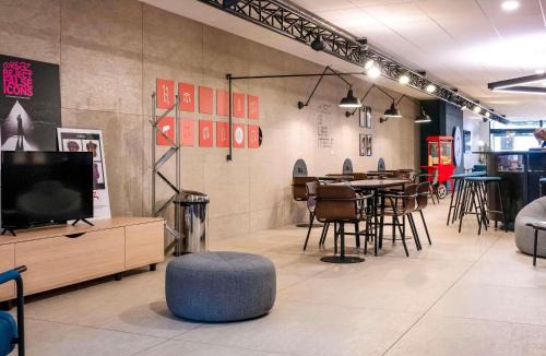 Poincare - Foch - Anatole France - Croix de Bourgogne Hotel | ibis Styles Nancy Centre Gare