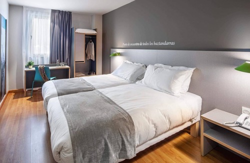 Noain Hotel | ibis Styles Pamplona Noain
