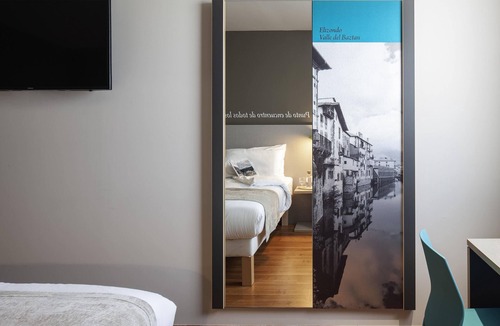 Noain Hotel | ibis Styles Pamplona Noain