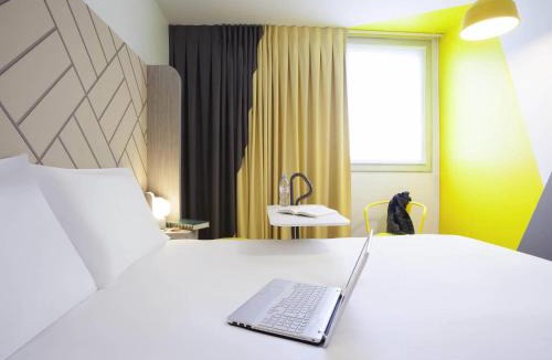 Gare Hotel | Ibis Styles Paris Massena Olympiades