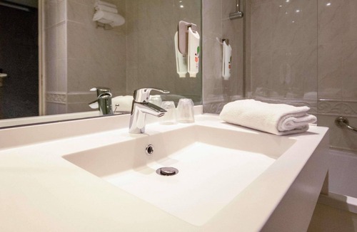 Gare Hotel | ibis Styles Paris Tolbiac Bibliotheque