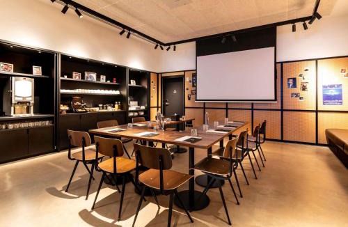 Villejuif Hotel | ibis Styles Paris Villejuif