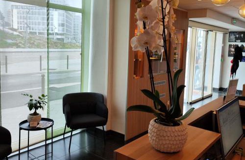 Saint-Helier Hotel | ibis Styles Rennes Centre Gare Nord
