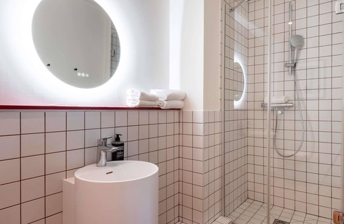 Rouen City Centre Hotel | ibis Styles Rouen Centre Cathedrale