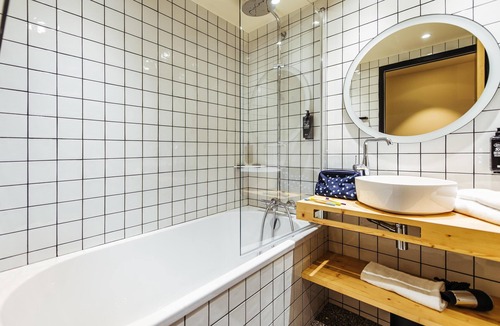 Quartier Saint-Clement - Jardin des Plantes Hotel | ibis Styles Rouen Centre Rive Gauche