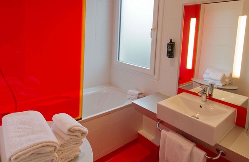 Saint-Brieuc Hotel | ibis Styles Saint-Brieuc Gare Centre