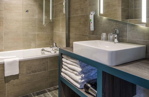 Sallanches Hotel | ibis Styles Sallanches Pays du Mont-Blanc