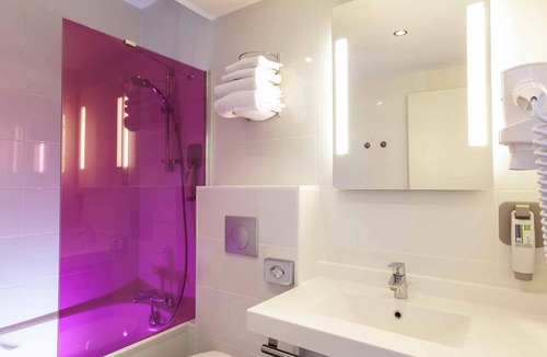 Saumur Hotel | ibis Styles Saumur Gare Centre