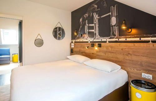 Saumur Hotel | ibis Styles Saumur Gare Centre