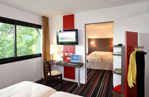 Segre Hotel | ibis Styles Segre