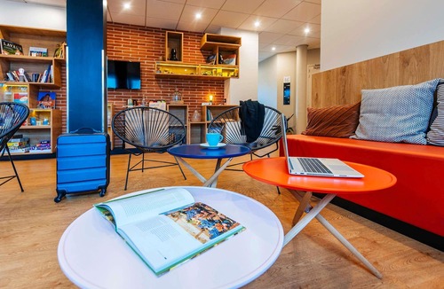 Lavaur Hotel | ibis Styles Toulouse Lavaur