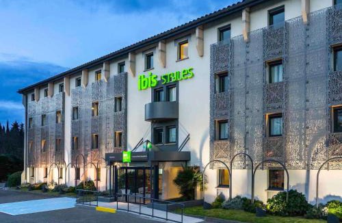 Lalande-Grand Selve Hotel | ibis Styles Toulouse Nord Sesquieres