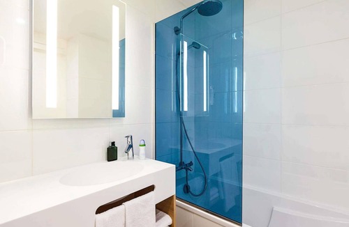 Lalande-Grand Selve Hotel | ibis Styles Toulouse Nord Sesquières