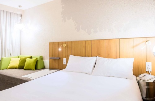 Chambray-les-Tours Hotel | ibis Styles Tours Sud