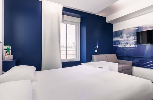 Vannes Hotel | ibis Styles Vannes Gare Centre