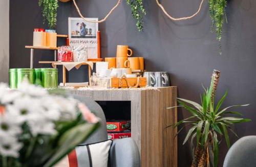 Vannes Hotel | ibis Styles Vannes Gare Centre