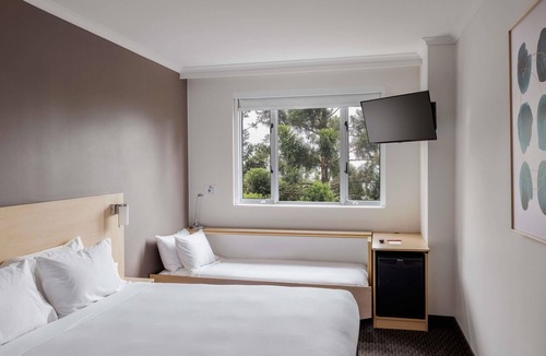 Sydney Olympic Park Hotel | Ibis Sydney Olympic Park