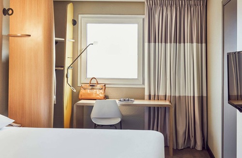 La Valette-du-Var Hotel | ibis Toulon La Valette