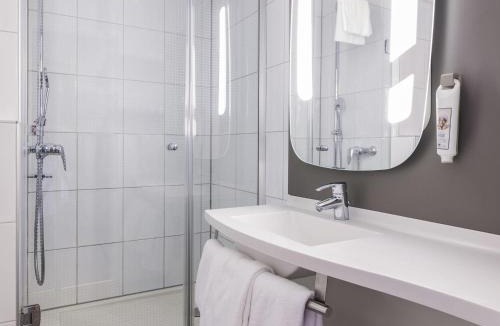 Seebach Hotel | ibis Zürich Messe Airport