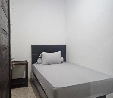 Tabanan House | Ibu ana quest house