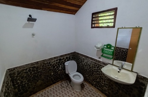 Bohorok House | Ibu Bumi Orangutan guesthouse