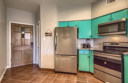 New Braunfels Condo | IC 302 Ripley River Haus