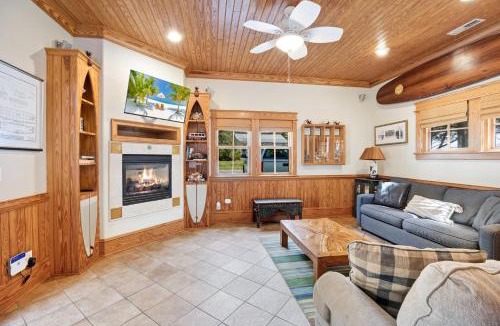 Historic Downtown Manteo House | IC2 - Endless Summer Cottage