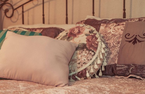 Yelm Bed & Breakfast | Icart Room at BNB Hostel