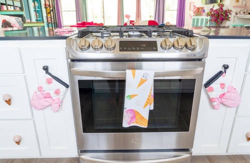 Lacy-Lakeview House | Ice Cream Dream at Casa Kumwesu