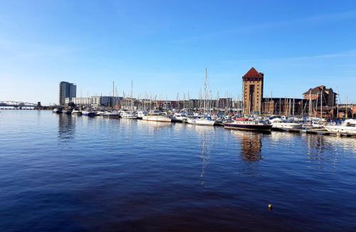 St. Thomas Apartment | Ice House Apartments