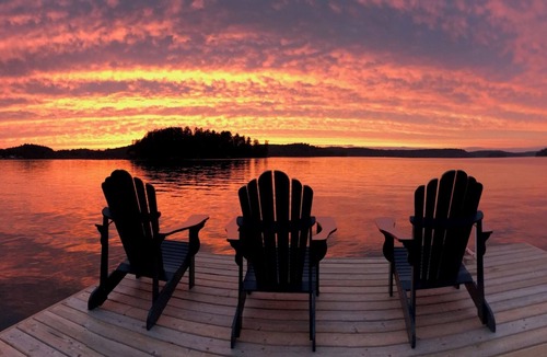 Port Sydney Cottage | Ice Palace Cottage – A Classic Family Escape on a Safe, Shallow Shoreline