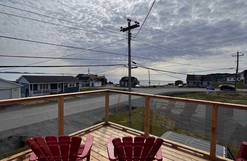 Crow Head House | Iceberg Lookout Summa