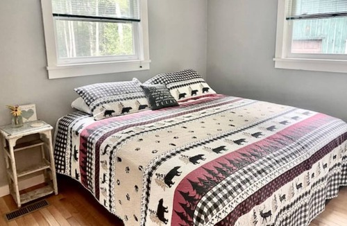 North Pole Cabin | “Iceface compound” Whiteface Mtn getaway