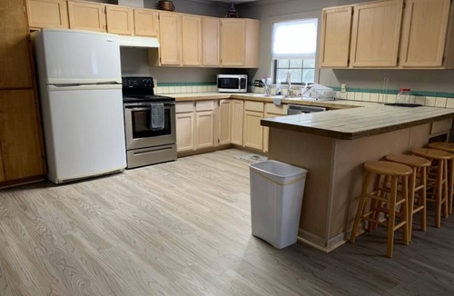 Fort White House | ICHETUCKNEE RIVER - Riverfront on the Crystal Clear Ichetucknee River