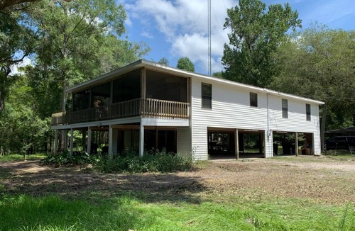 Fort White House | ICHETUCKNEE RIVER - Riverfront on the Crystal Clear Ichetucknee River
